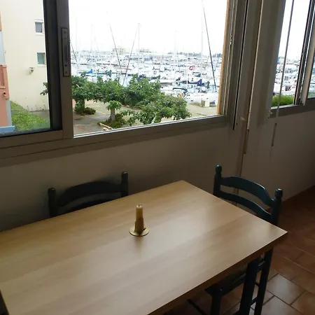 Ideal Entre Mer Etang Commerces Et Animation Leucate Buitenkant foto
