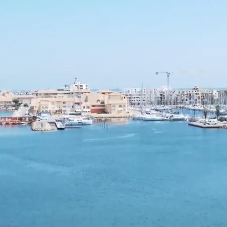 Ideal Entre Mer Etang Commerces Et Animation Leucate Buitenkant foto