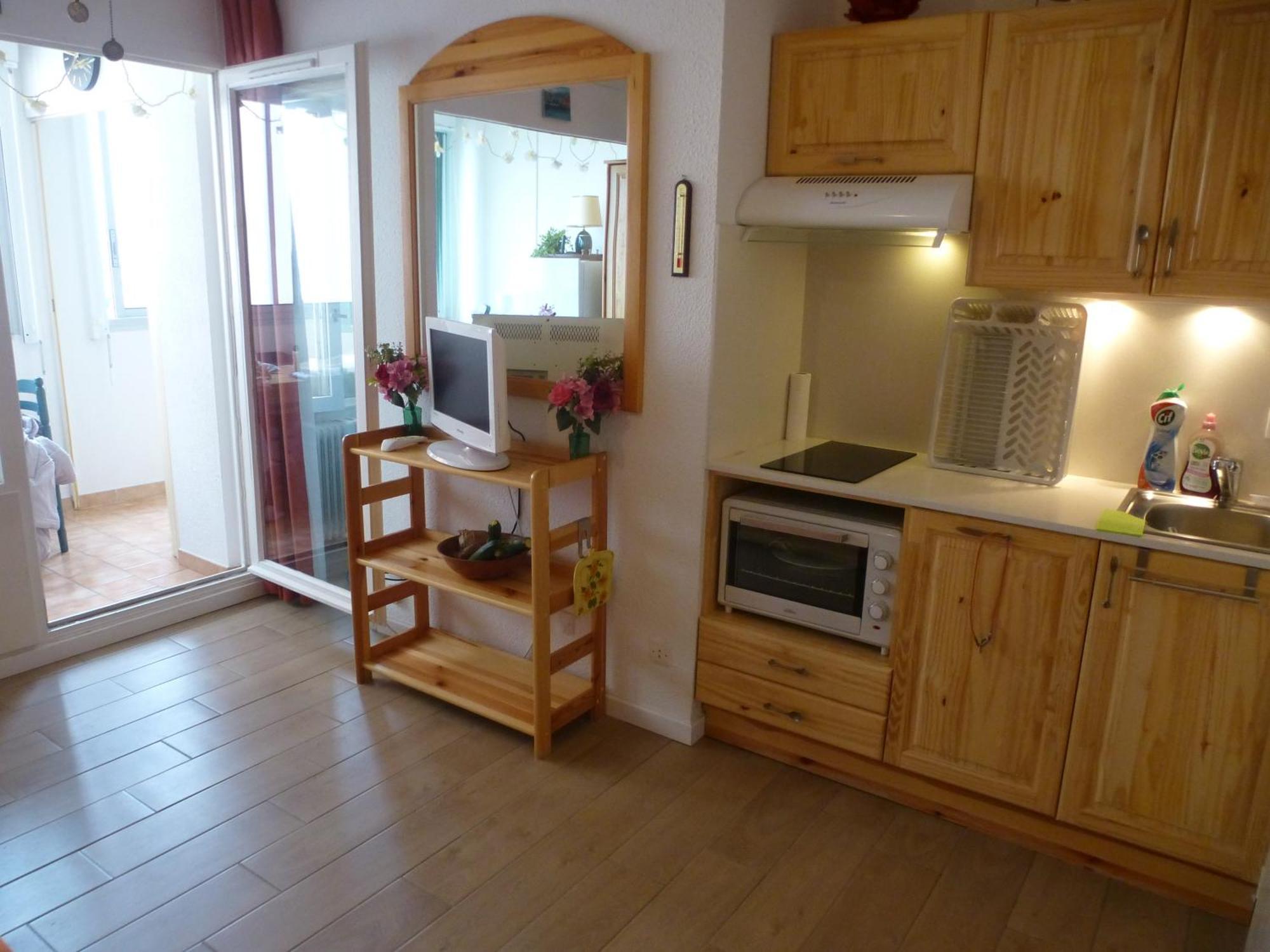 Ideal Entre Etang Commerces Et Animation * Leucate